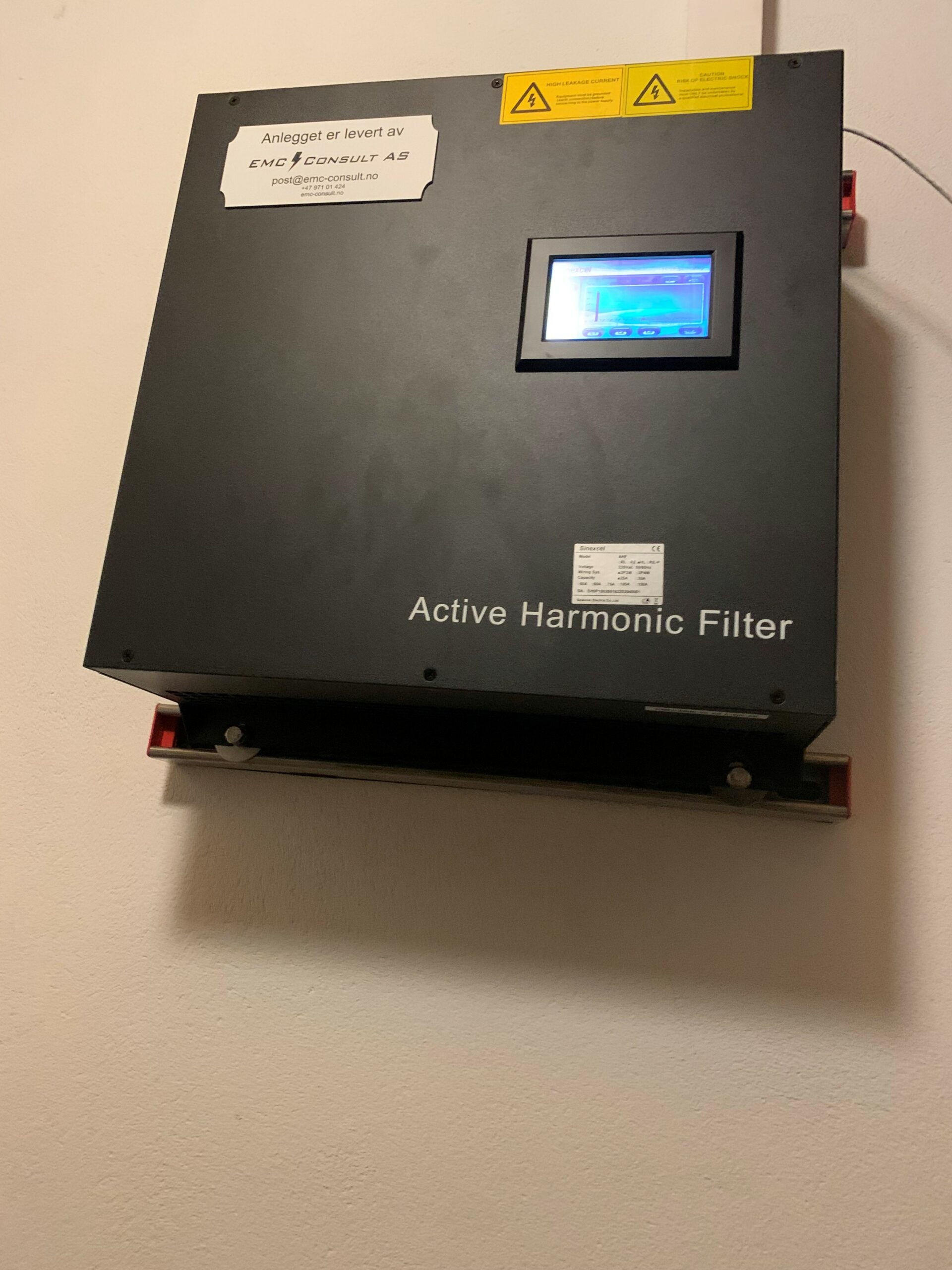 Aktive filter er en avansert strøm generator som bruker kraftelektronikk til å kompensere for dårlig nettkvalitet